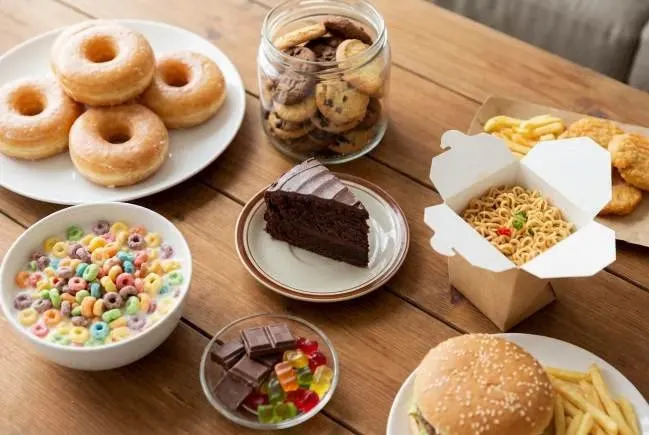 makanan tinggi gula